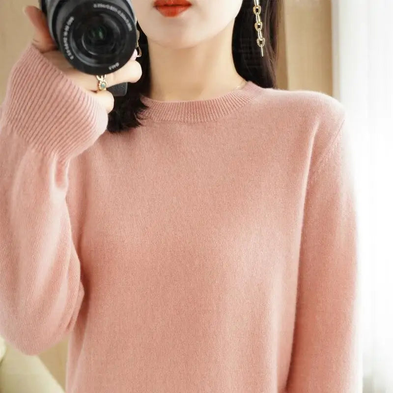 Pull fin en maille à col rond – Femme