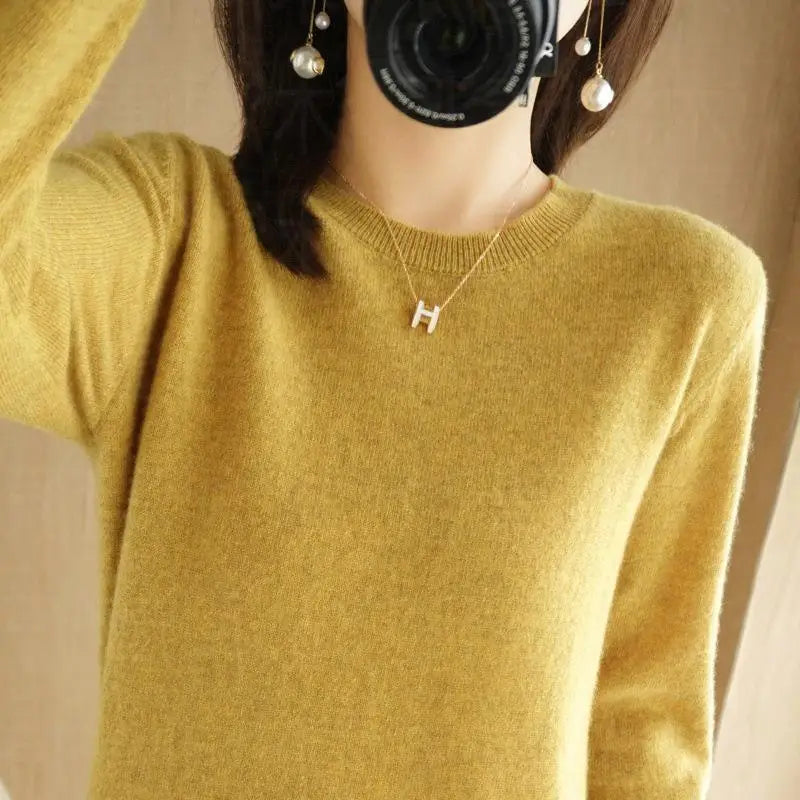 Pull fin en maille à col rond – Femme