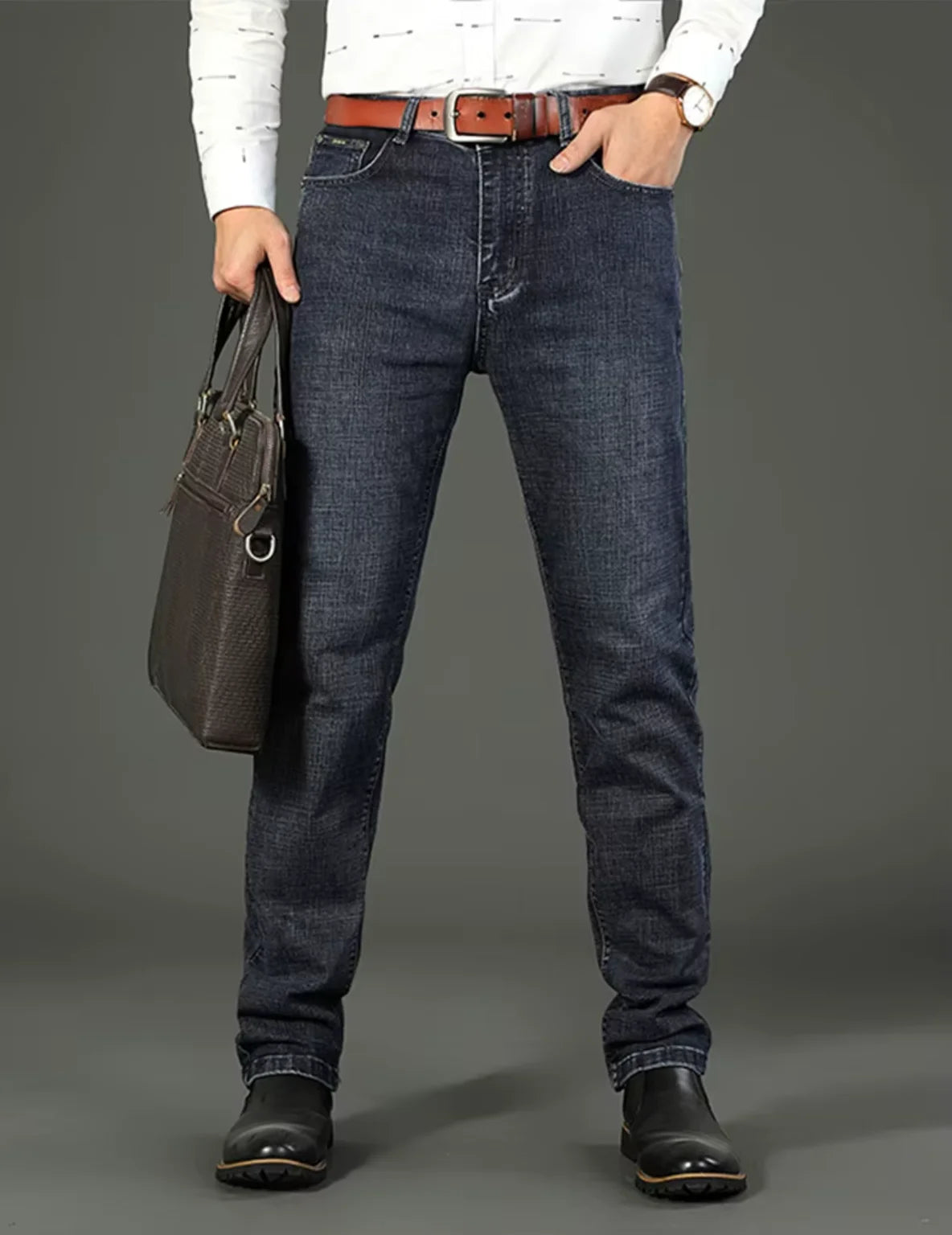 Classic Straight Stretch Jeans – Men