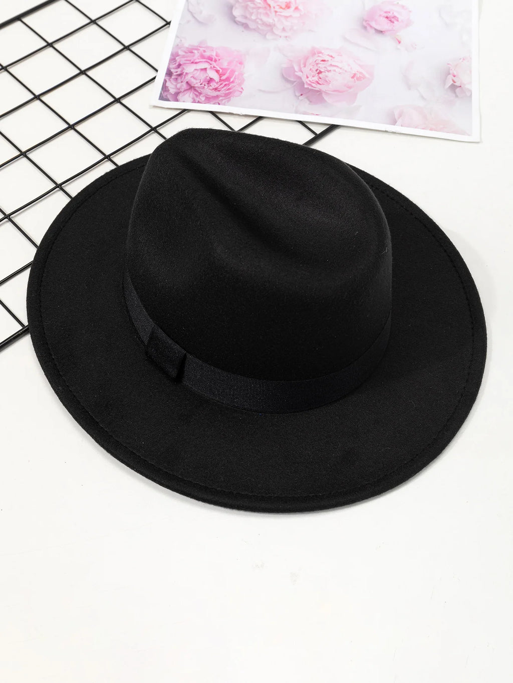 Wide-Brim Wool Fedora Hat – Unisex