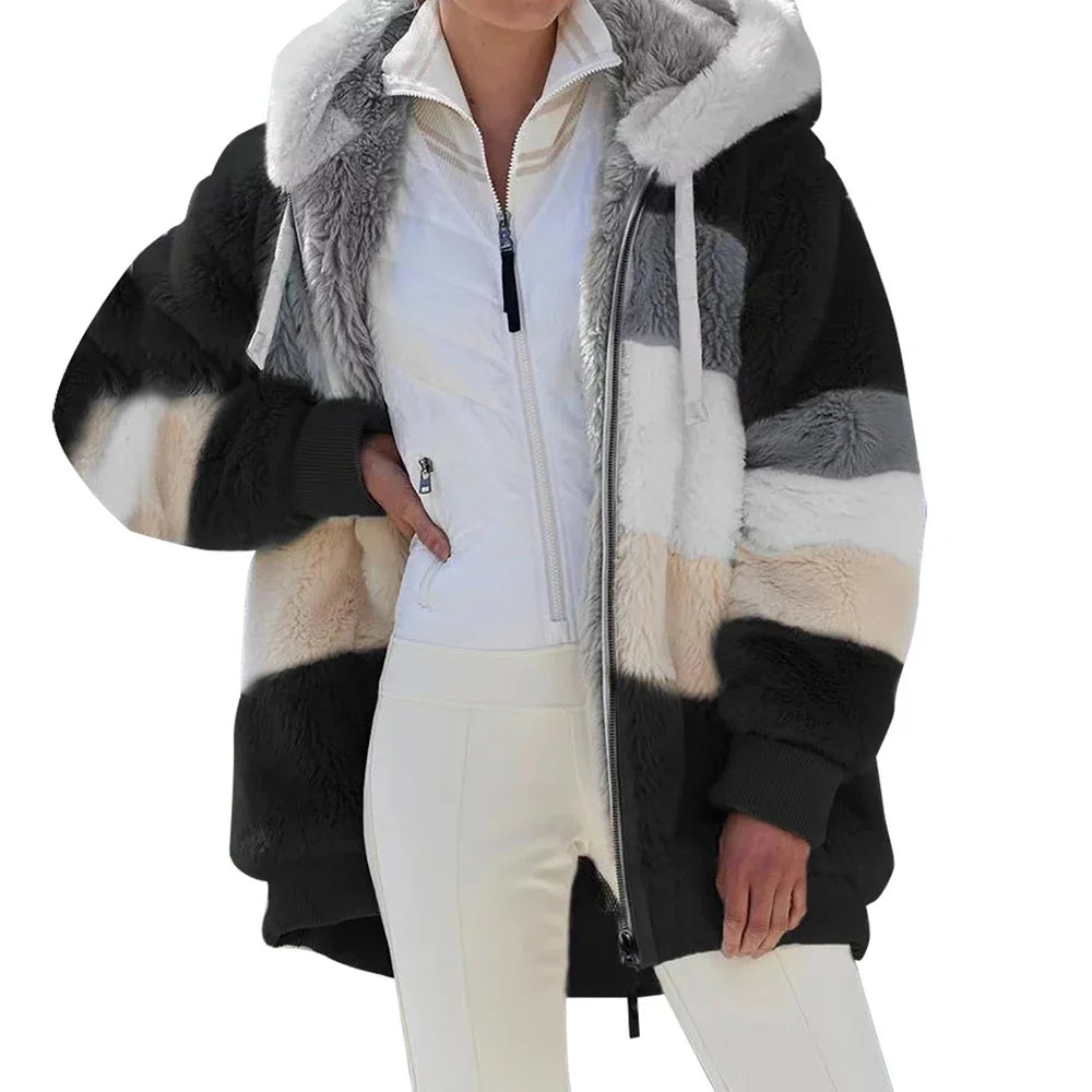 Veste à capuche oversize en peluche – Femme