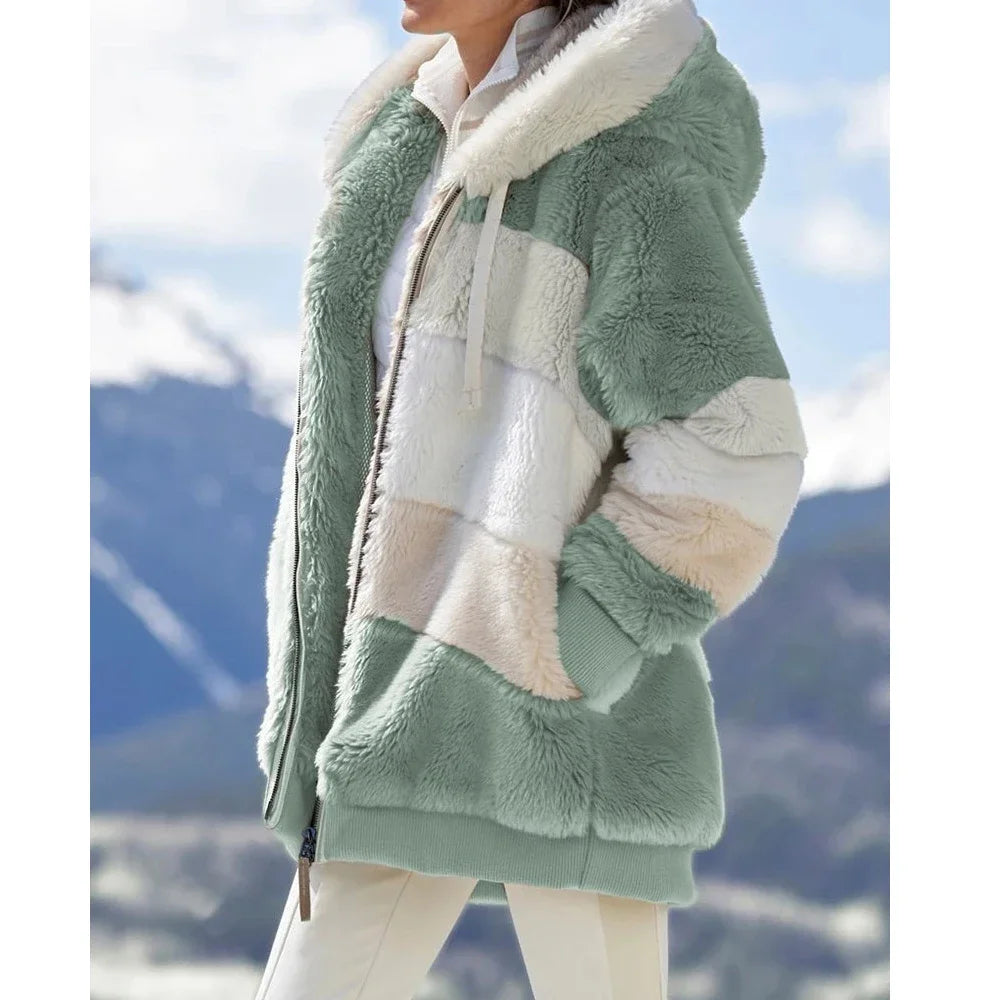 Veste à capuche oversize en peluche – Femme