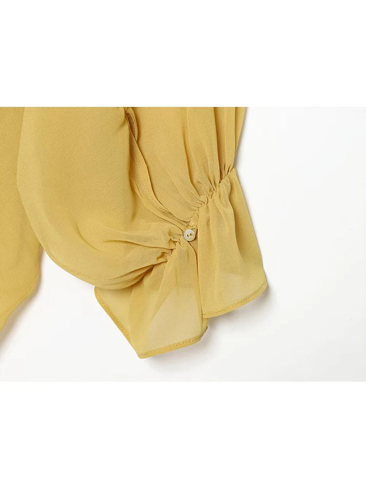 Blouse en dentelle à manches lanterne – Femme