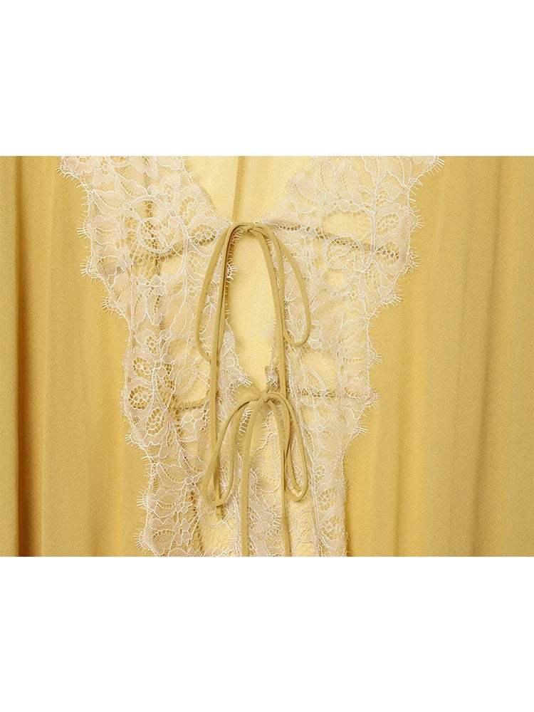 Blouse en dentelle à manches lanterne – Femme
