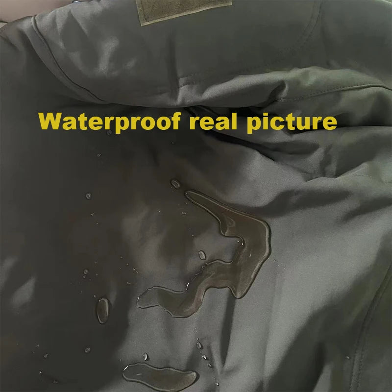 Softshell Fleece Hooded Cargo Jacket – Men
