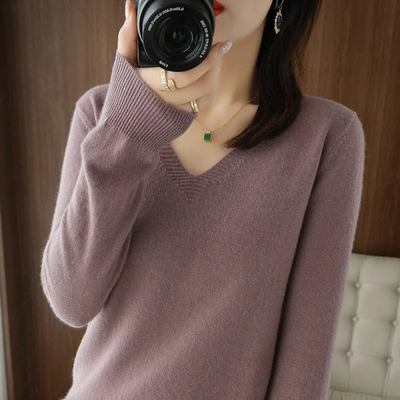 Pull en maille à col V lacé – Femme