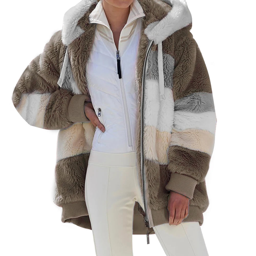 Veste à capuche oversize en peluche – Femme