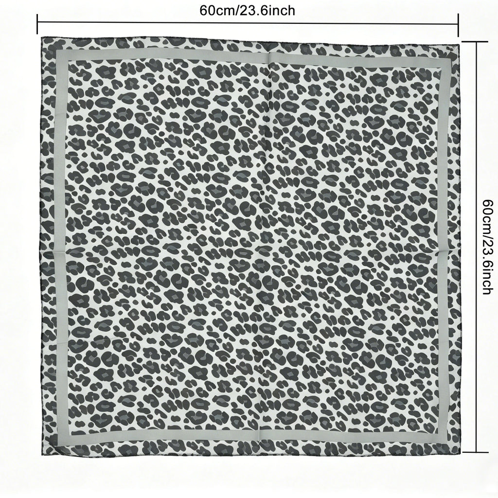 Foulard effet soie à imprimé léopard – Femme