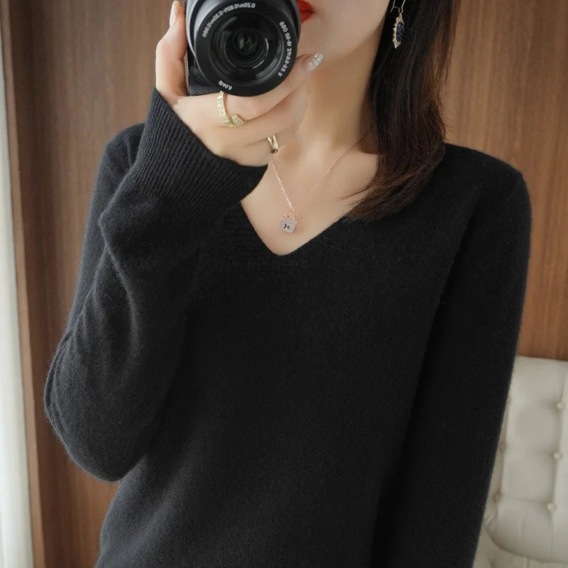 Pull en maille à col V lacé – Femme