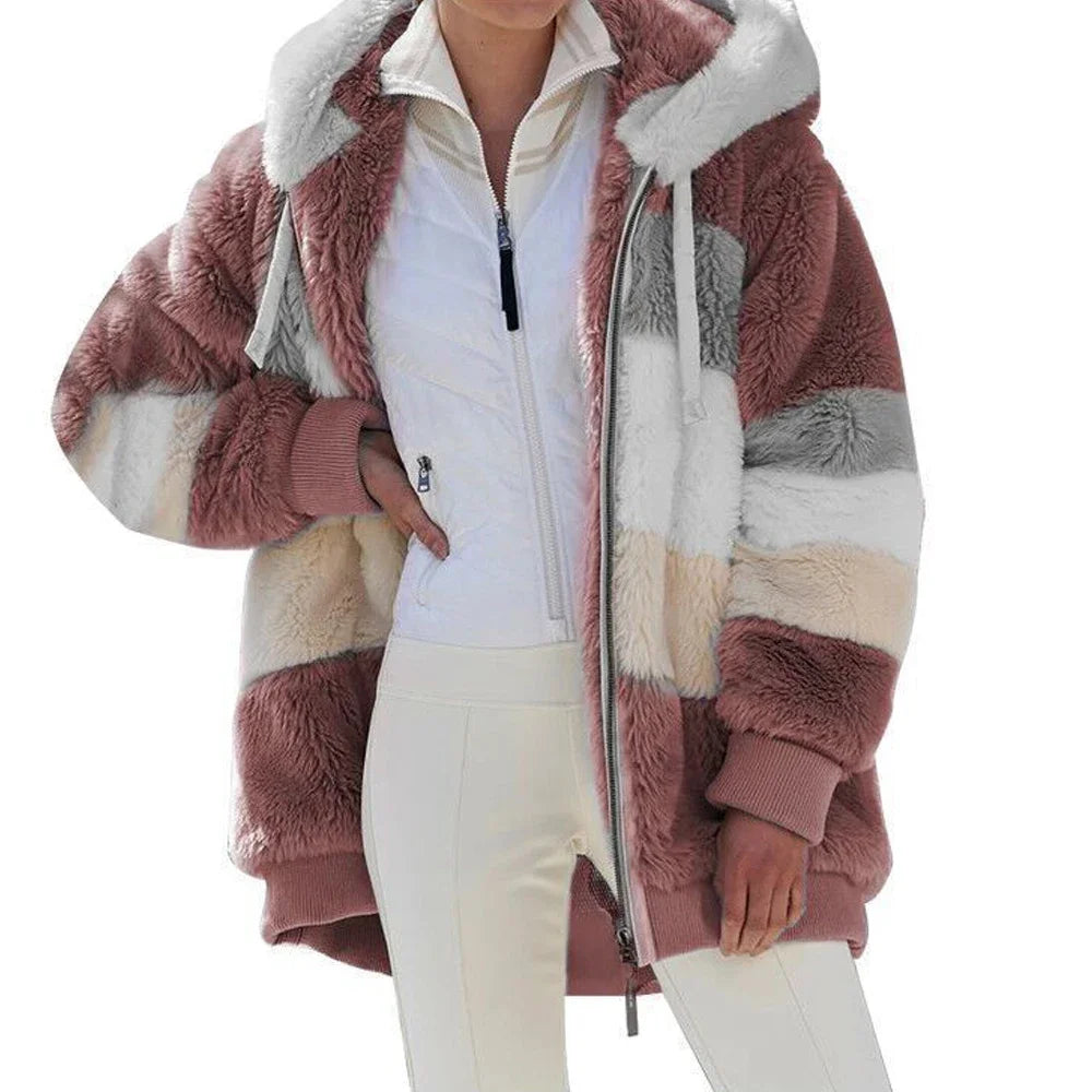 Veste à capuche oversize en peluche – Femme